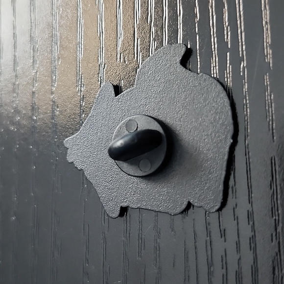 Disney Emperor's New Groove Pin - Picture 2 of 4